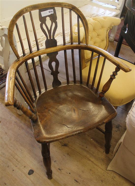 Windsor oak chair - crinoline stretcher